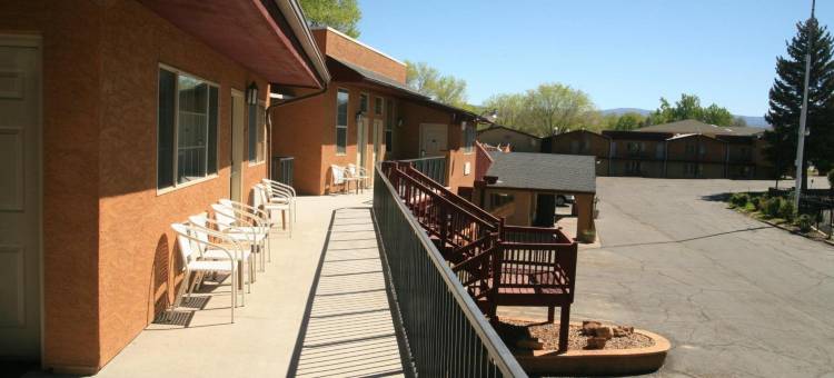蒙特罗斯伊克诺旅馆及套房-黑峡谷地区(Econo Lodge Inn & Suites Montrose - Black Canyon Area)图片