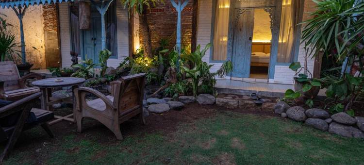 布罗莫BnB背包客快乐之家(Happy House Bnb Bromo Backpacker)图片