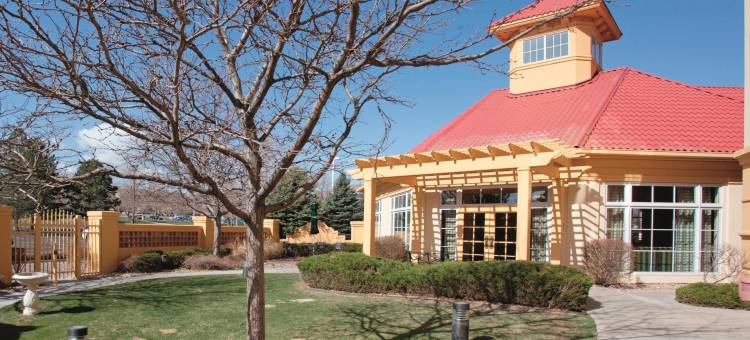 丹佛西南莱克伍德拉昆塔温德姆套房酒店(La Quinta Inn & Suites by Wyndham Denver Southwest Lakewood)图片