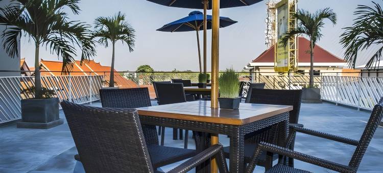 库塔高级商务酒店(PrimeBiz Hotel Kuta)图片