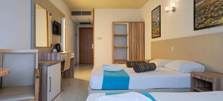 卡尼弗酒店(Canifor Hotel)图片