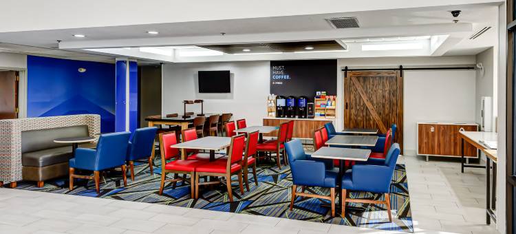 Holiday Inn Express 晓峰(DURHAM区)(Holiday Inn Express Hillsborough (Durham Area))图片