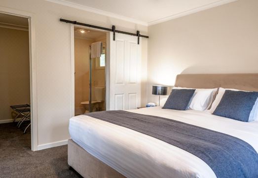 Sancerre EstateHotel Overview