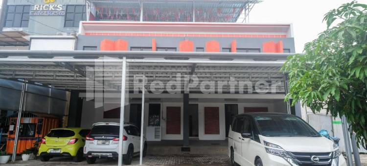 米特拉河畔红门酒店(River House Mitra RedDoorz)图片