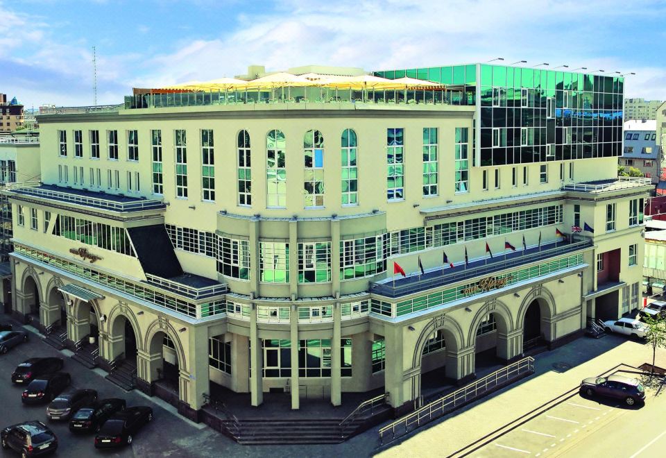 Eurasia Business Hotel TyumenOver view