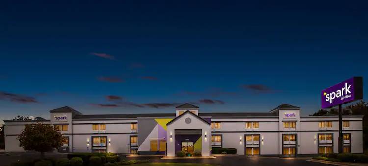 威奇托东希尔顿spark酒店(Spark by Hilton Wichita East)图片