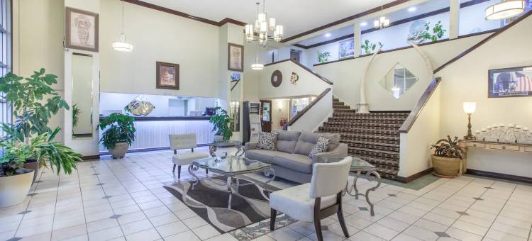 泰勒速8酒店(Super 8 by Wyndham Tyler TX)图片