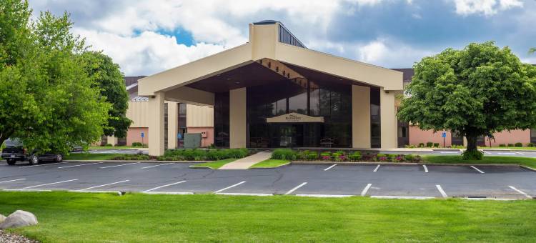 埃尔克哈特呗盟套房酒店(Baymont by Wyndham Elkhart)图片