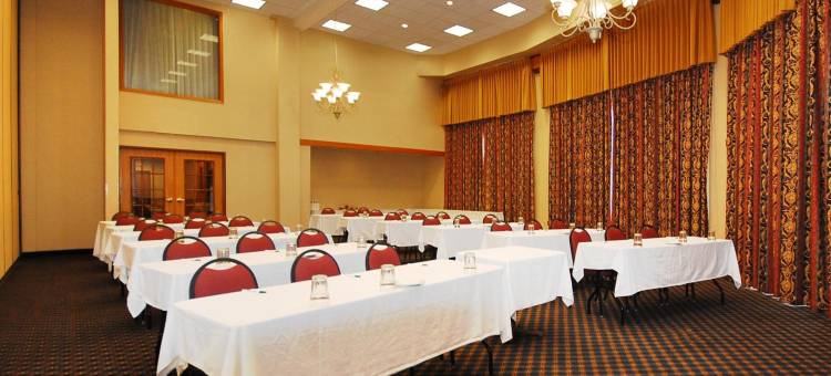 温德姆花园麦迪逊菲其堡酒店(Wyndham Garden Madison Fitchburg)图片