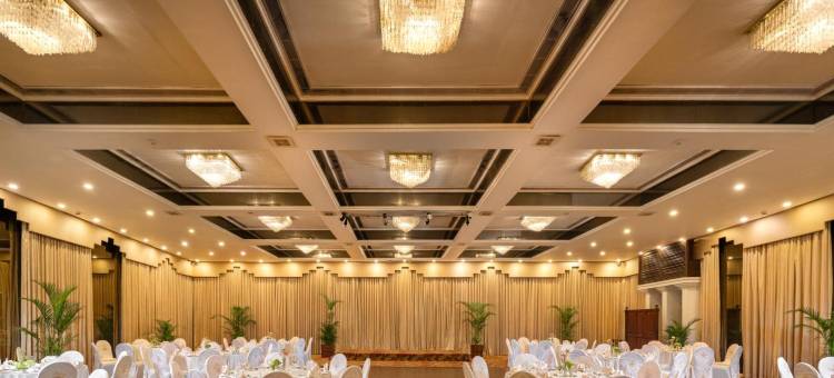 马哈威利齐酒店(Mahaweli Reach Hotel)图片