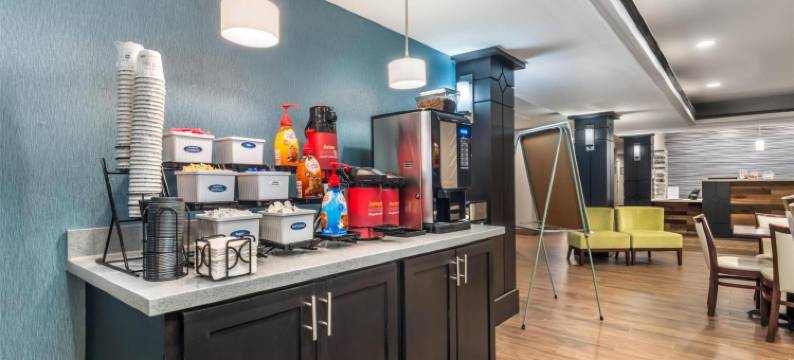 加纳酒店利伯勒北(HOTEL LIBERAL by IHG)图片