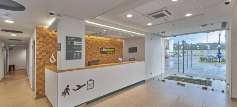 梅尼达阿塔布里萨万豪城市快捷青年酒店(City Express Junior by Marriott Merida Altabrisa)图片