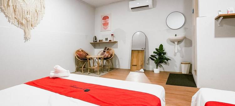 加鲁特Zea别墅红多兹酒店Sayangheulang(RedDoorz at Villa Zea Sayangheulang Garut)图片