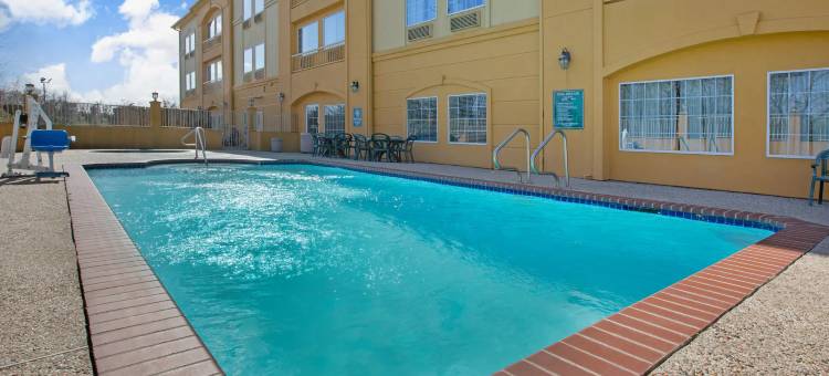 皮尔兰拉昆塔温德姆套房酒店(La Quinta Inn & Suites by Wyndham Pearland - Houston South)图片