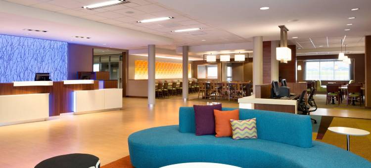 万枫酒店及套房兰开斯特东部奥特莱斯(Fairfield Inn & Suites Lancaster East at the Outlets)图片