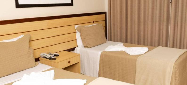 克罗尼尔皇宫酒店(Colonial Palace Hotel)图片