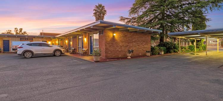 普雷恩斯曼汽车旅馆(Plainsman Motel)图片