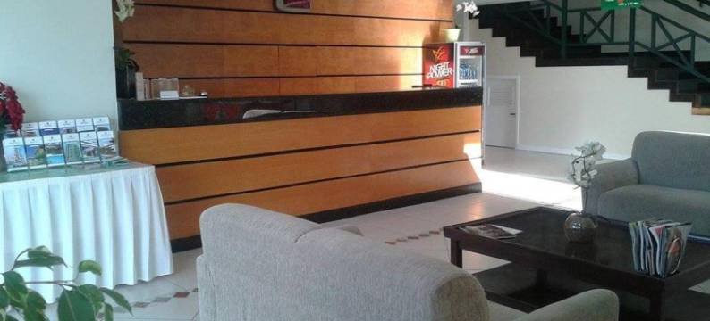 海港格拉西奥萨酒店(Harbor Self Graciosa Hotel)图片