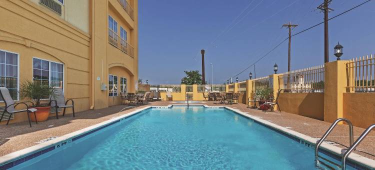 利文斯顿拉昆塔温德姆套房酒店(La Quinta Inn & Suites by Wyndham Livingston)图片