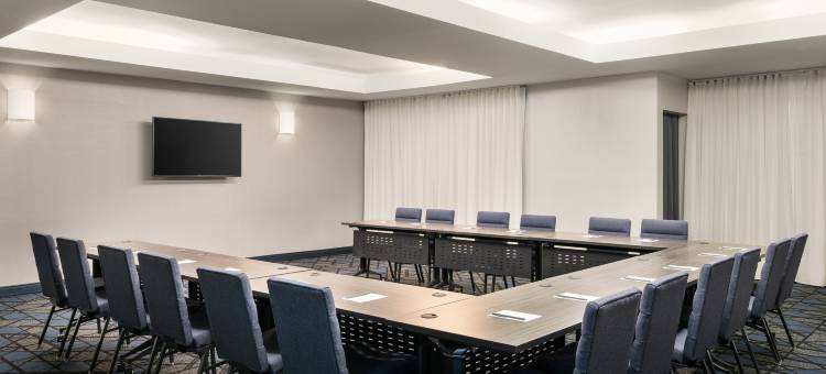 佛罗里达盖恩斯维尔万怡酒店(Courtyard Gainesville FL)图片