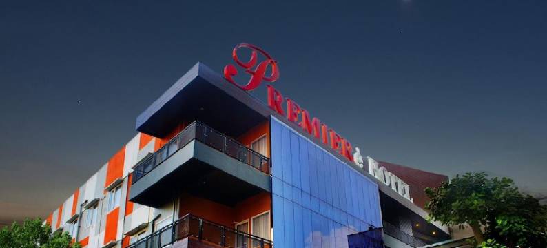 直葛首映酒店(Premiere Hotel Tegal)图片