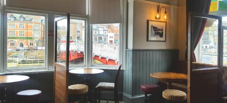 海豚酒店(The Dolphin Hotel)图片