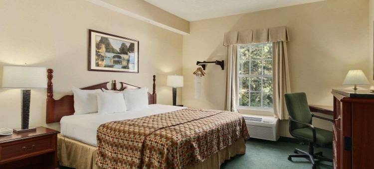 亨德森-牛津呗盟套房酒店(Baymont by Wyndham Henderson Oxford)图片