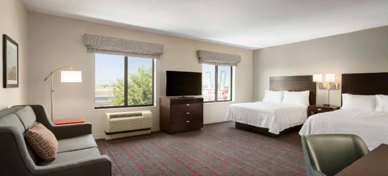 希尔顿欢朋套房酒店-菲尼克斯城格兰岱尔/韦斯特盖特(Hampton Inn & Suites Phoenix Glendale-Westgate)图片