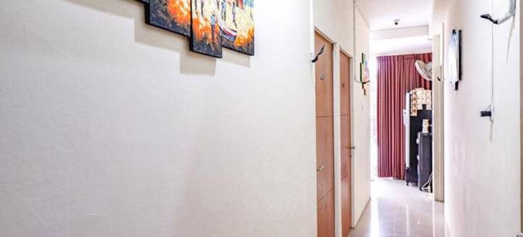 泗水梅詹宋科诺红多兹酒店(RedDoorz at Mayjen Sungkono Surabaya)图片