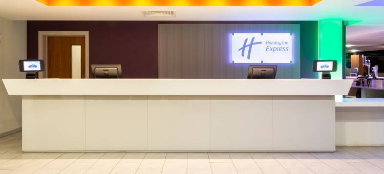 洲际智选假日酒店邓斯特布尔(Holiday Inn Express Dunstable, an IHG Hotel)图片