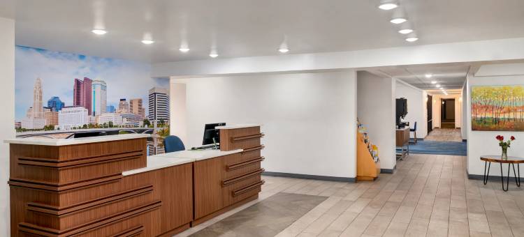 哥伦布机场区拉昆塔温德姆酒店(La Quinta Inn by Wyndham Columbus Airport Area)图片