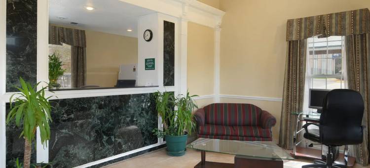 劳伦斯温德姆戴斯酒店(Days Inn by Wyndham KU Lawrence)图片