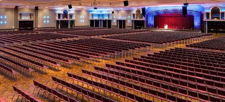 格林斯伯勒喜来登四季酒店(Sheraton Greensboro at Four Seasons)图片