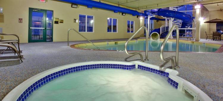 智选假日套房酒店欣顿(Holiday Inn Express & Suites Hinton)图片