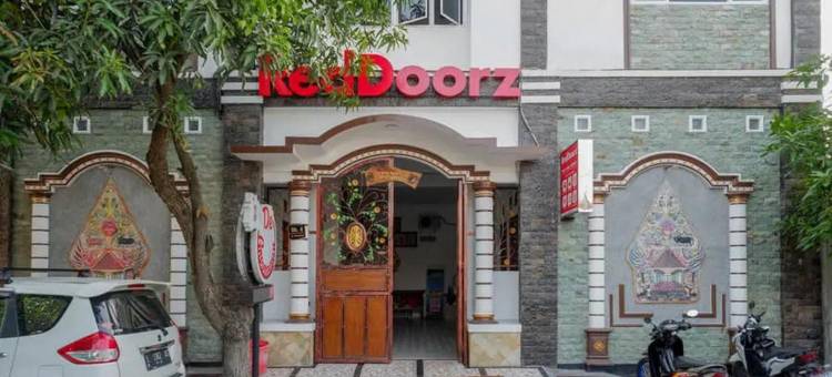 RedDoorz Near Stasiun Purwosari图片