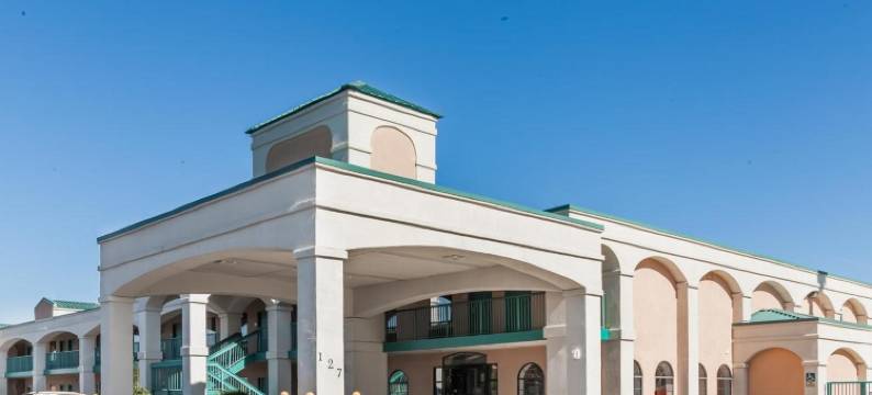 莫温斯伯勒速8酒店(Super 8 by Wyndham Murfreesboro)图片