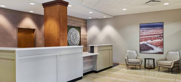 印第安纳波利斯市中心万枫酒店及套房(Fairfield Inn & Suites Indianapolis Downtown)图片