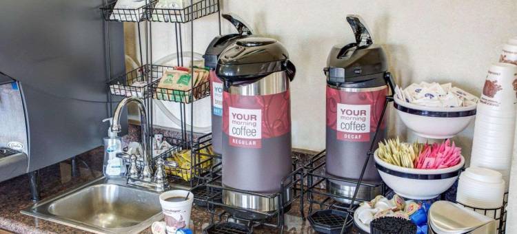 格里利舒适套房酒店(Comfort Inn & Suites Greeley)图片