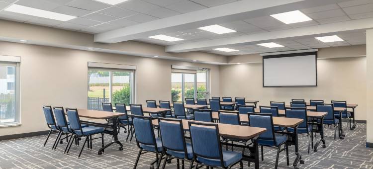 TownePlace Suites by Marriott Charlotte LoSo图片