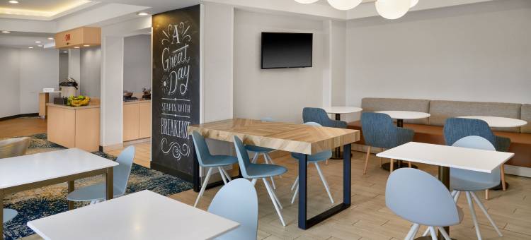 底特律特洛伊万豪TownePlace套房酒店(TownePlace Suites Detroit Troy)图片