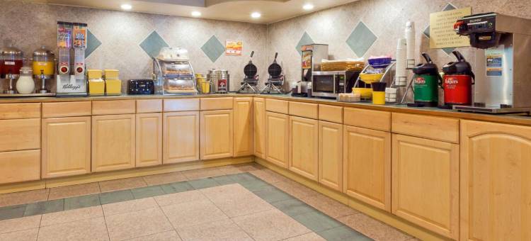 锡塔克机场戴斯酒店(Days Inn by Wyndham Seatac Airport)图片