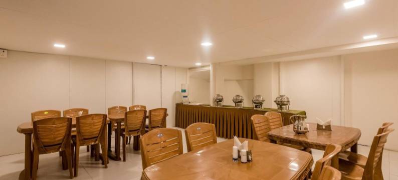 Fabhotel 科纳旅馆(Super Capital O Hotel Konar Inn)图片