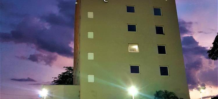 宜必思赦陶宁欧酒店(ibis Sertaozinho)图片