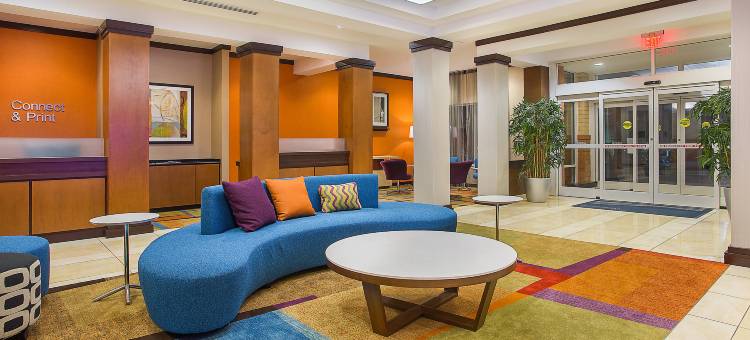 路易斯维尔东部万枫套房酒店(Fairfield Inn & Suites Louisville East)图片