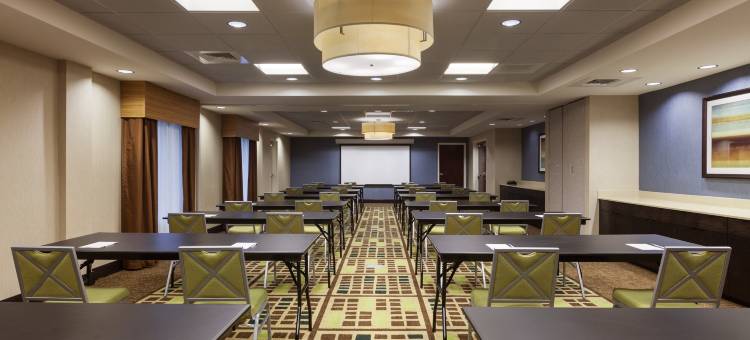 欢朋酒店及套房-坎普泉/安德鲁斯空军基地(Hampton Inn & Suites Camp Springs/Andrews AFB)图片