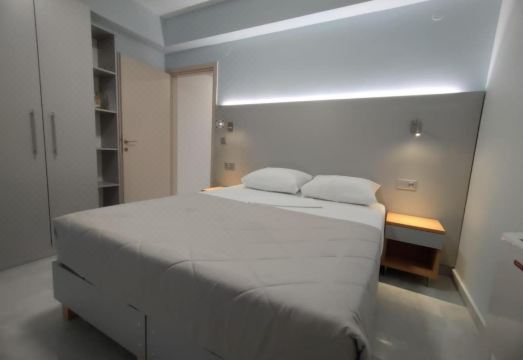 Makexclusive Hotel Overview