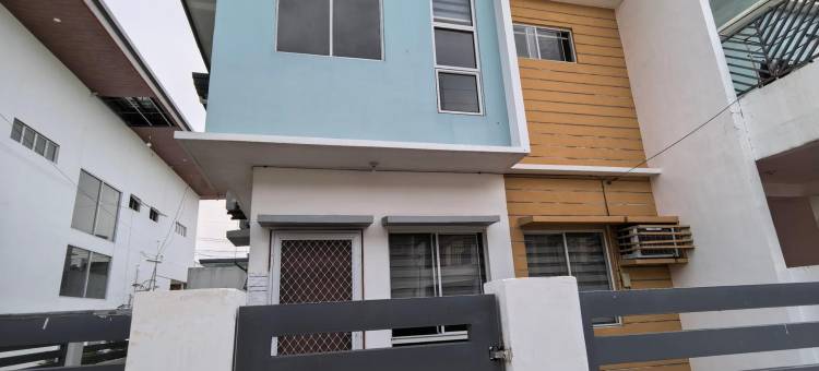 Lemonique提供的达沃市机场短暂房间(Davao City Airport Transient Rooms by Lemonique)图片