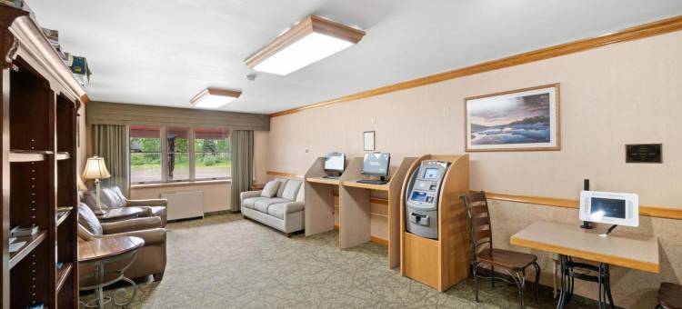 费尔班克斯凯隆套房酒店-近温赖特堡(Clarion Hotel & Suites Fairbanks Near Ft Wainwright)图片