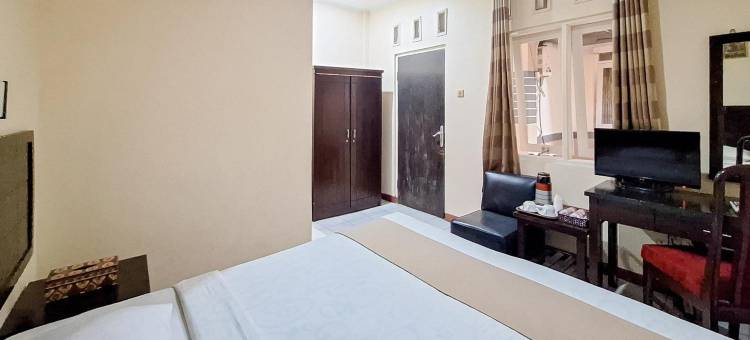 Naratas Hotel Cisarua Puncak Mitra RedDoorz图片