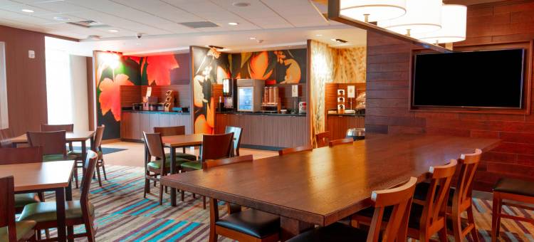 亚特兰大伍德斯托克万豪万枫酒店(Fairfield Inn & Suites Atlanta Woodstock)图片